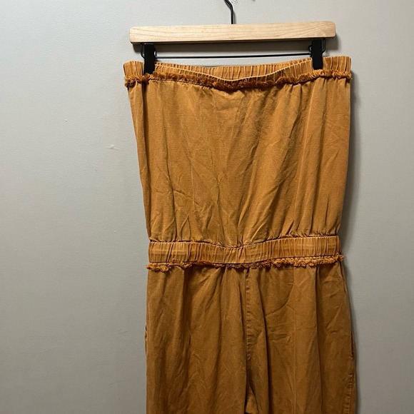 YOUNG FABULOUS & BROKE Reece strapless Jumpsuit size Medium - Picture 8 of 9